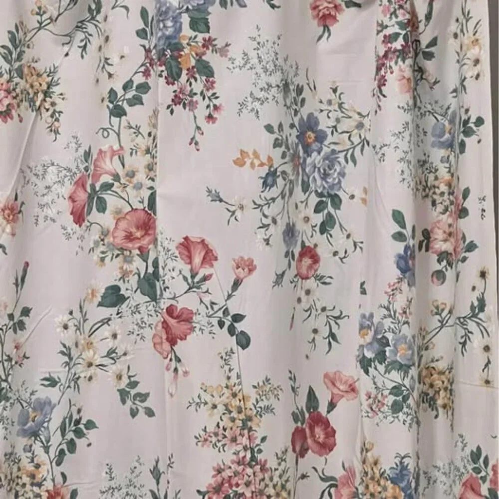 Flowered Shower Curtain w/ Valance
